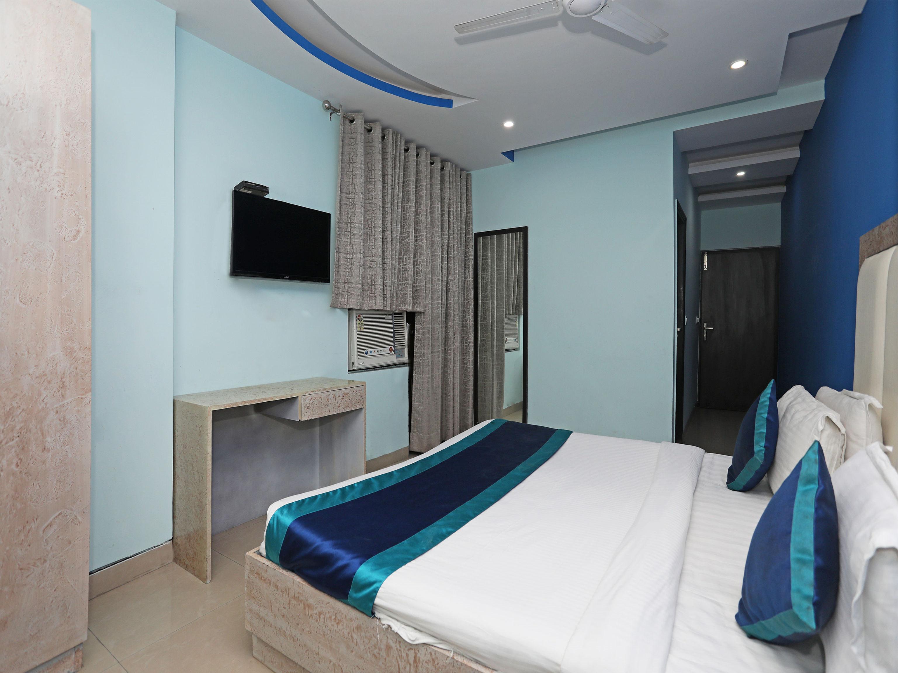 Hotel The Rts Plaza Nuova Delhi Esterno foto