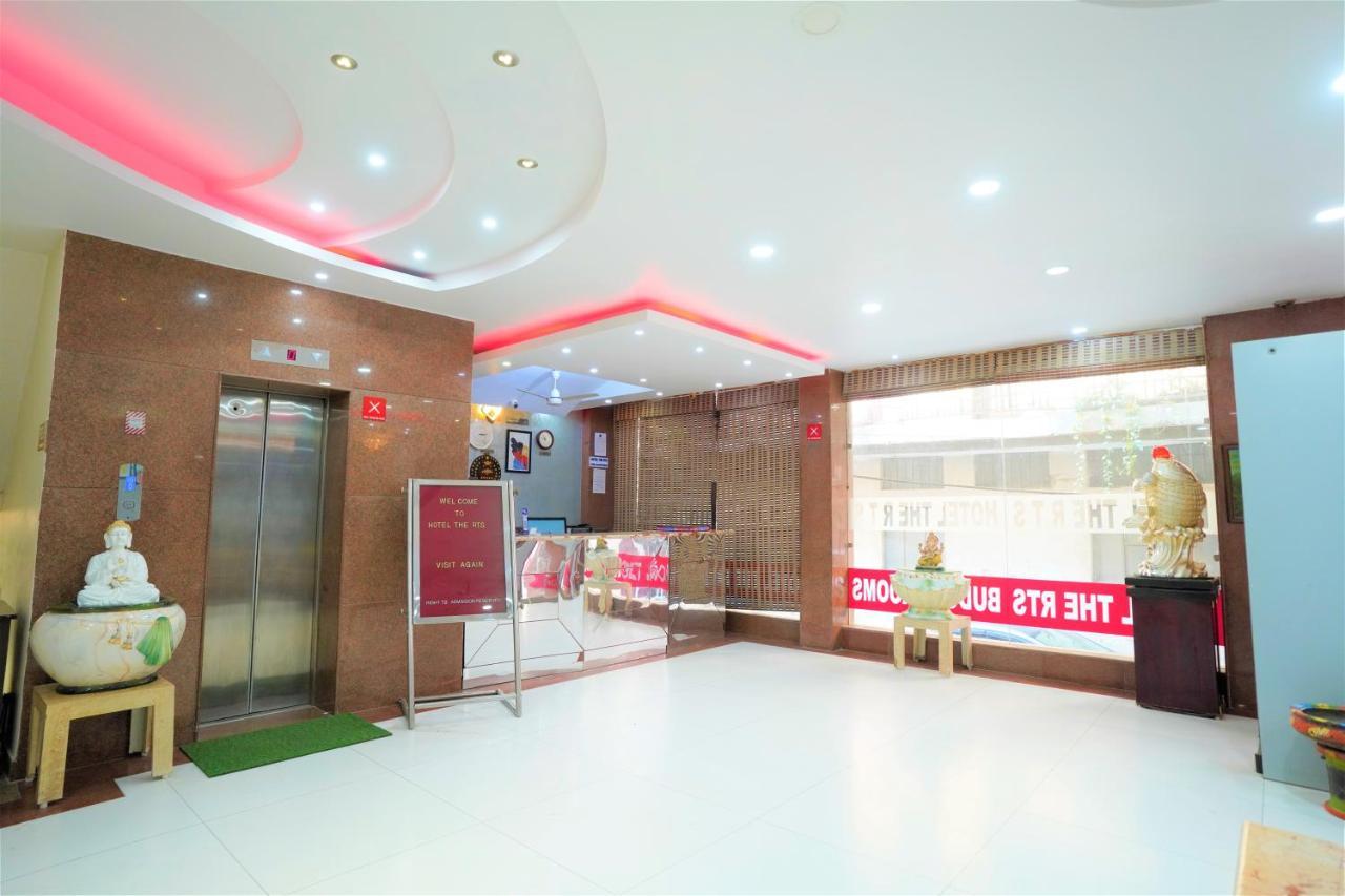 Hotel The Rts Plaza Nuova Delhi Esterno foto